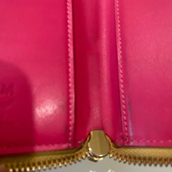 MCM GOLD KEY HOLDER WALLET - Picture 16 of 16